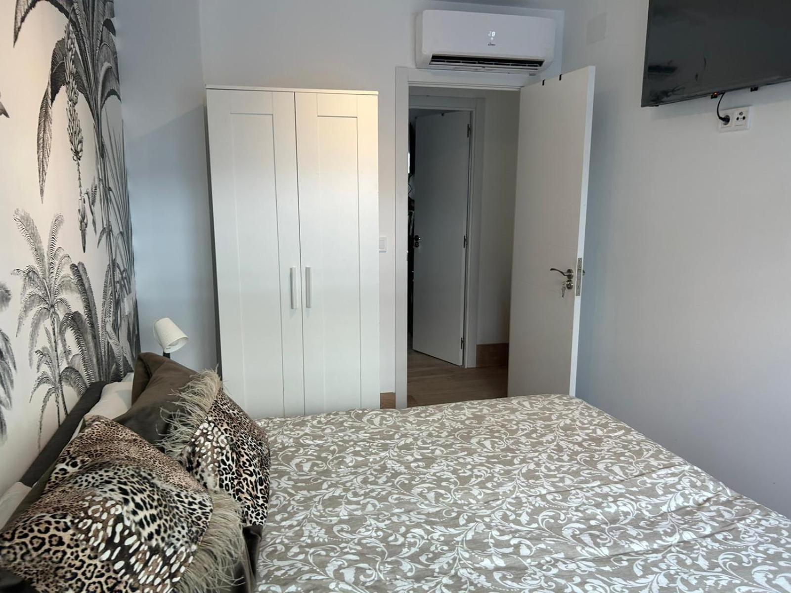 La Maison Del Mar Guest House مالقة المظهر الخارجي الصورة