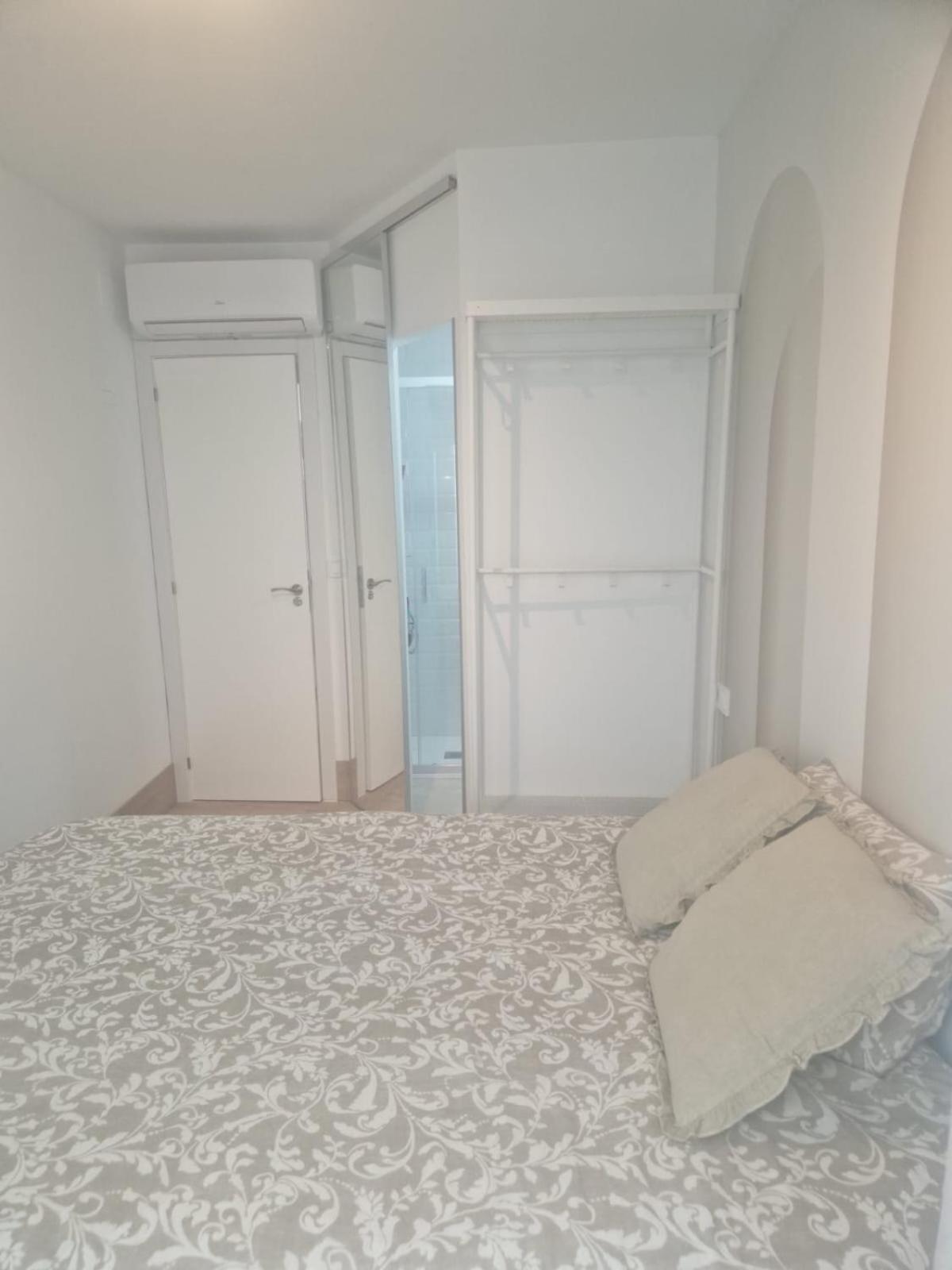 La Maison Del Mar Guest House مالقة المظهر الخارجي الصورة